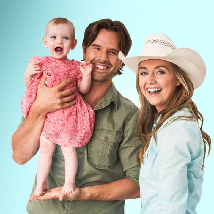 Heartland's favorite couple Amy and Ty with their daughter Lyndy. 