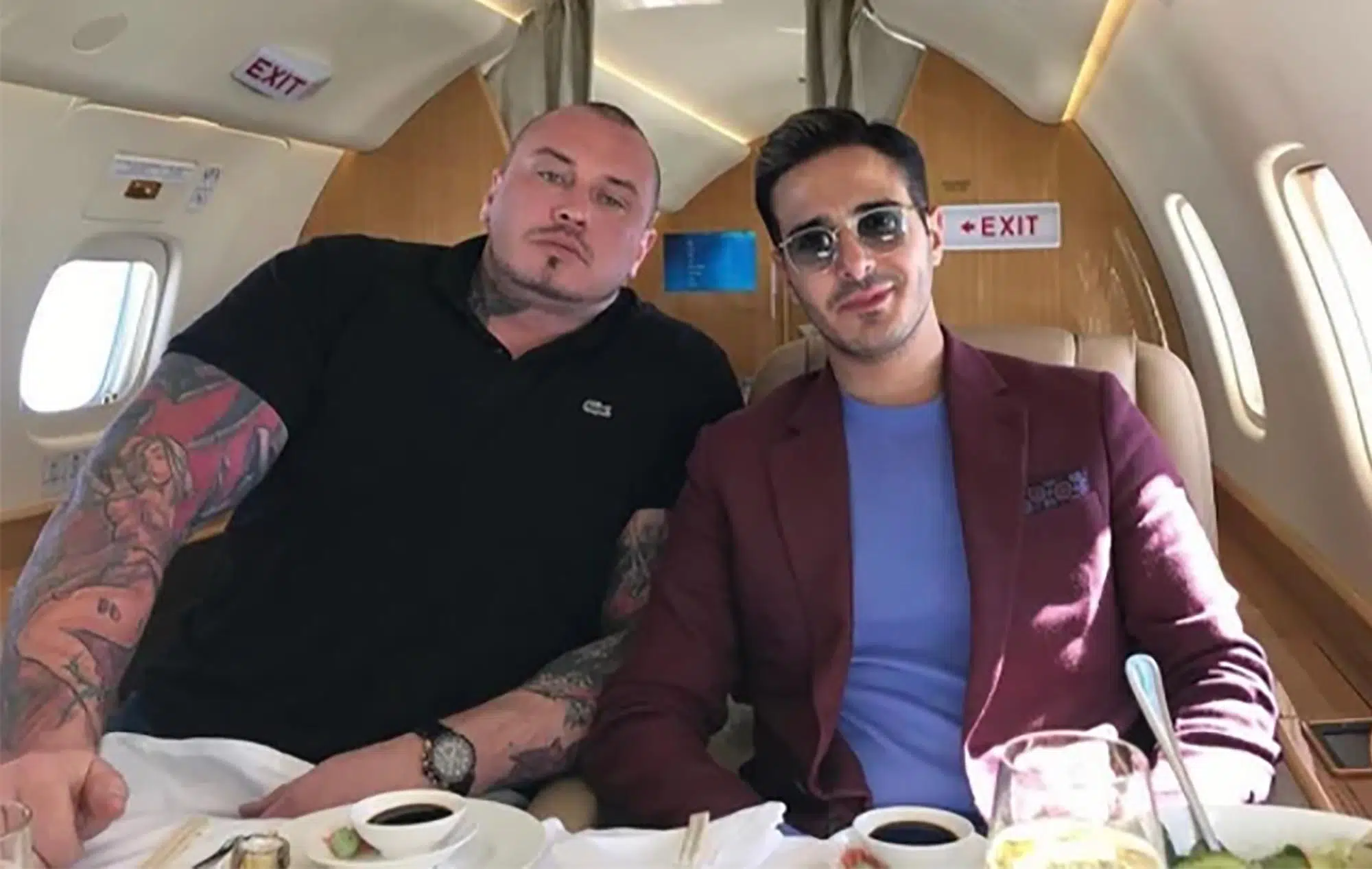 Simon and His Bodyguard