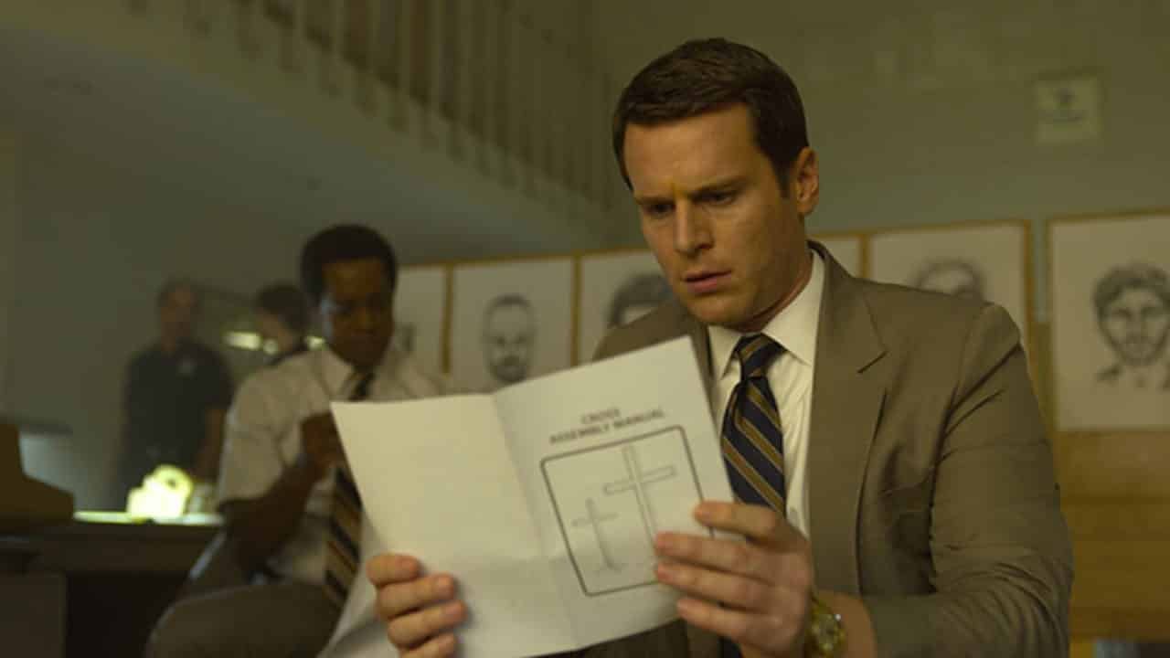 Cast of Mindhunter - Jonathan Groff as Holden Ford