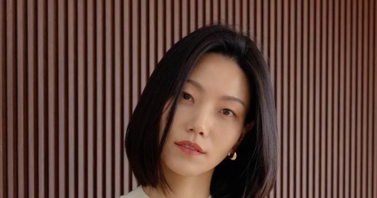 Hellbound Cast - Kim Shin-rok as Park Jeong-ja