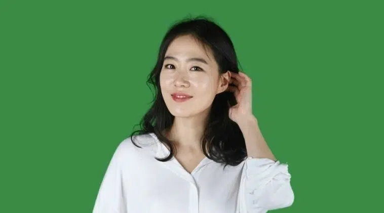 One Spring Night Cast - Joo Min Kyung as Lee Jae-in