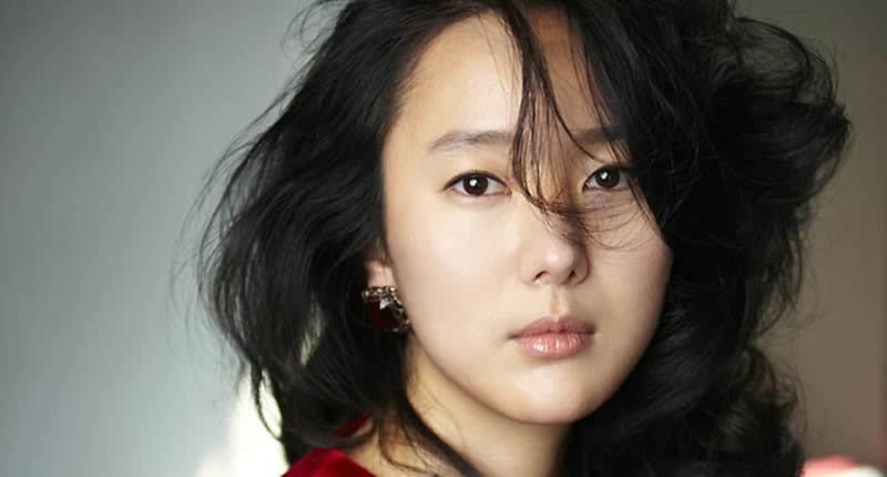 Yoon Jin-seo - A Model Family