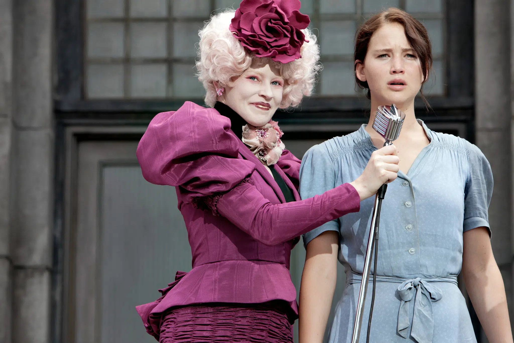 Jennifer Lawrence Performances - The Hunger Games