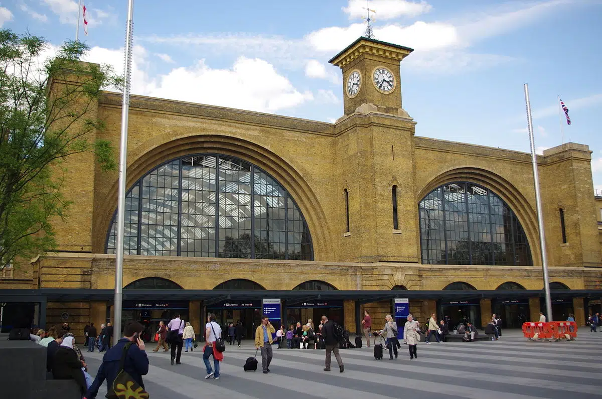 All Harry Potter Filming Locations - King's Cross Station