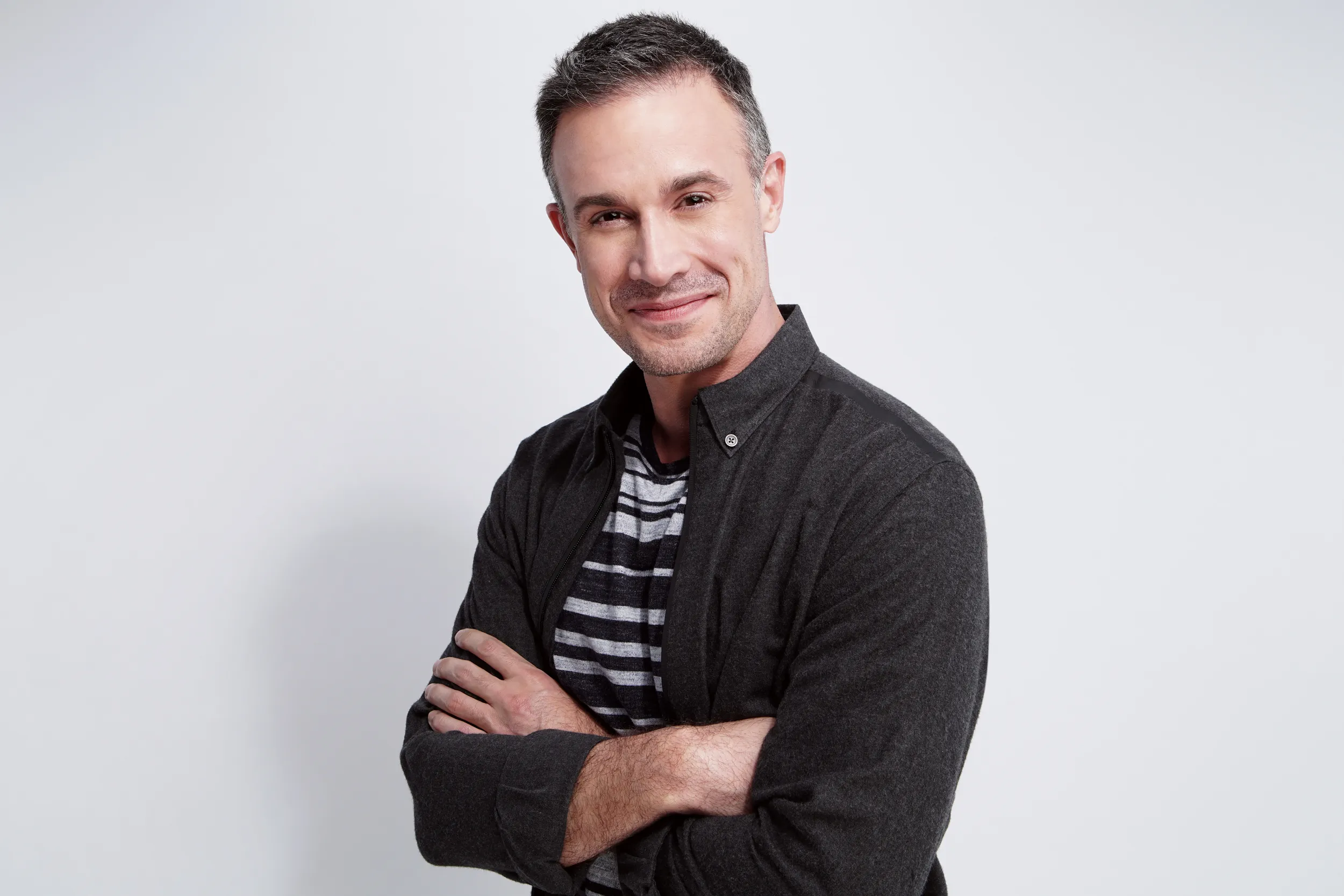 Christmas With You Cast - Freddie Prinze Jr. as Miguel