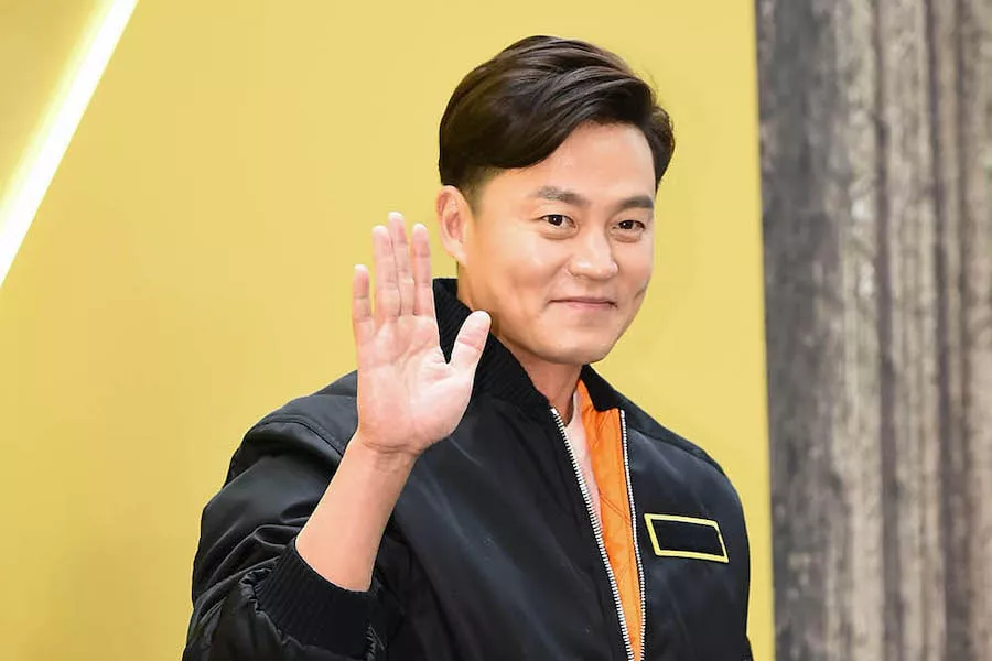 Lee Seo-jin - Behind Every Star Cast