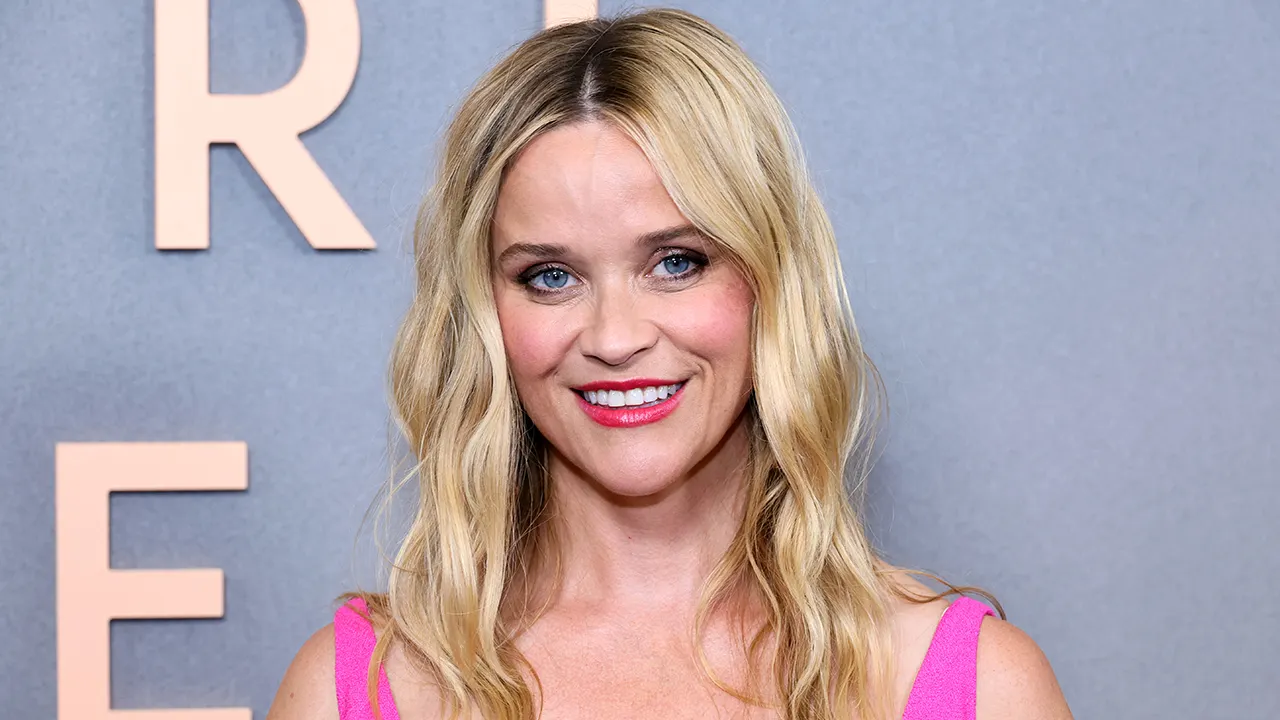 Minions and More 2 Cast - Reese Witherspoon as Rosita